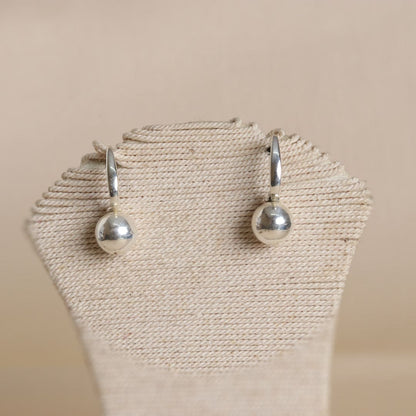 Simple Ball Earrings-3